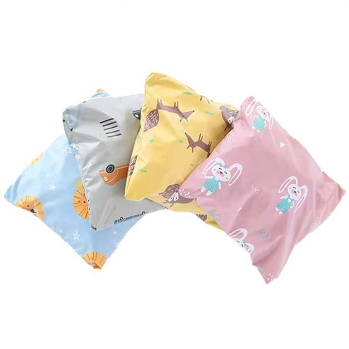 BabySleeve, wodoodporny śliniaczek z rękawami chroniącymi przed plamami - Image 3
