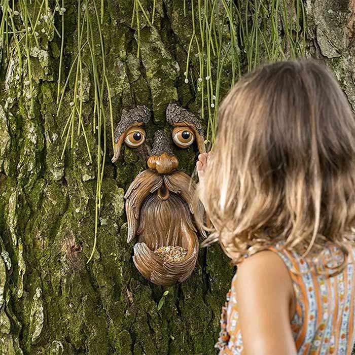 BirdFeeder, ozdoba drzewa w kształcie twarzy, która jest również karmnikiem dla ptaków - Image 7
