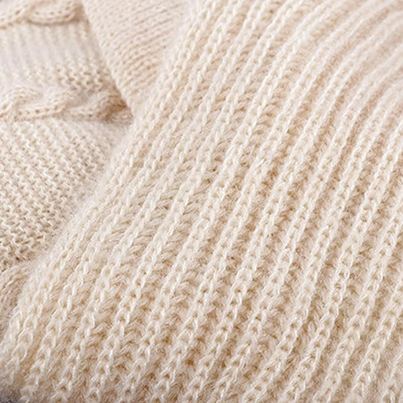CapScarf, damska zimowa czapka z przyszytym szalikiem - Image 6