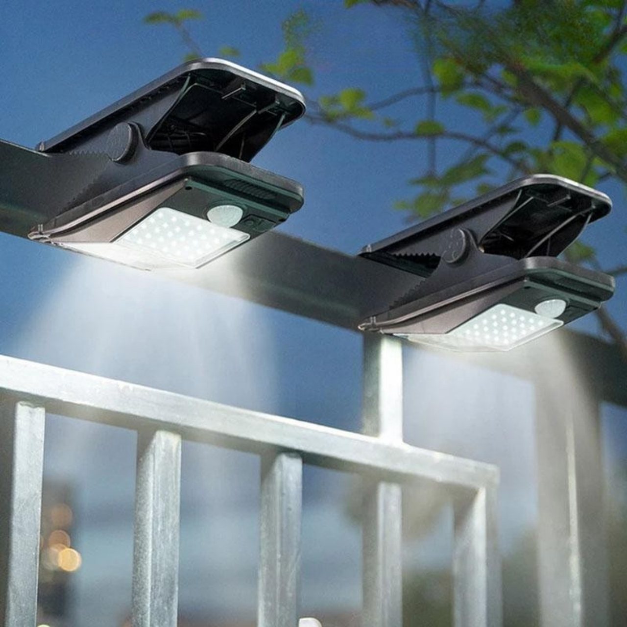 DeckClip, Solarne światło ogrodowe z klipsem i czujnikiem ruchu - Image 3
