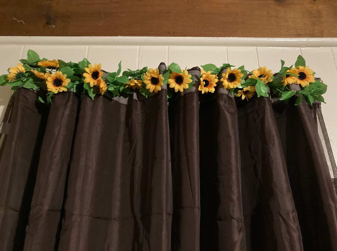 GarlandSunflower, sztuczna girlanda słonecznikowa o naturalnym wyglądzie (2 sztuki) - Image 9