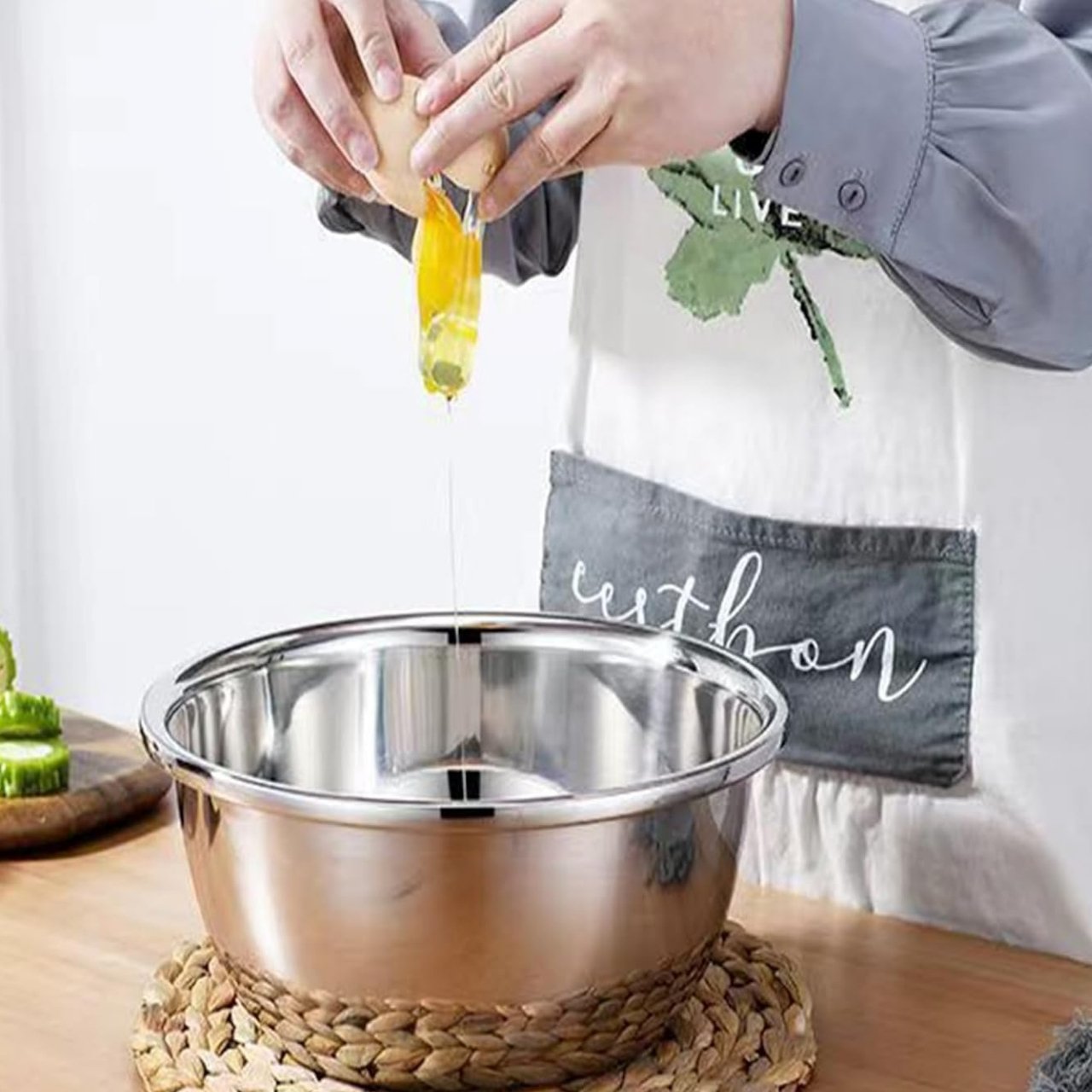GraterBowl, 8-w-1 wielofunkcyjna skrobaczka kuchenna z miską - Image 2
