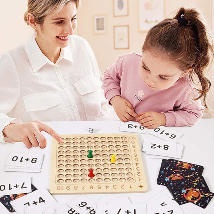 Gra planszowa oferuje 2 różne tryby rozgrywki!