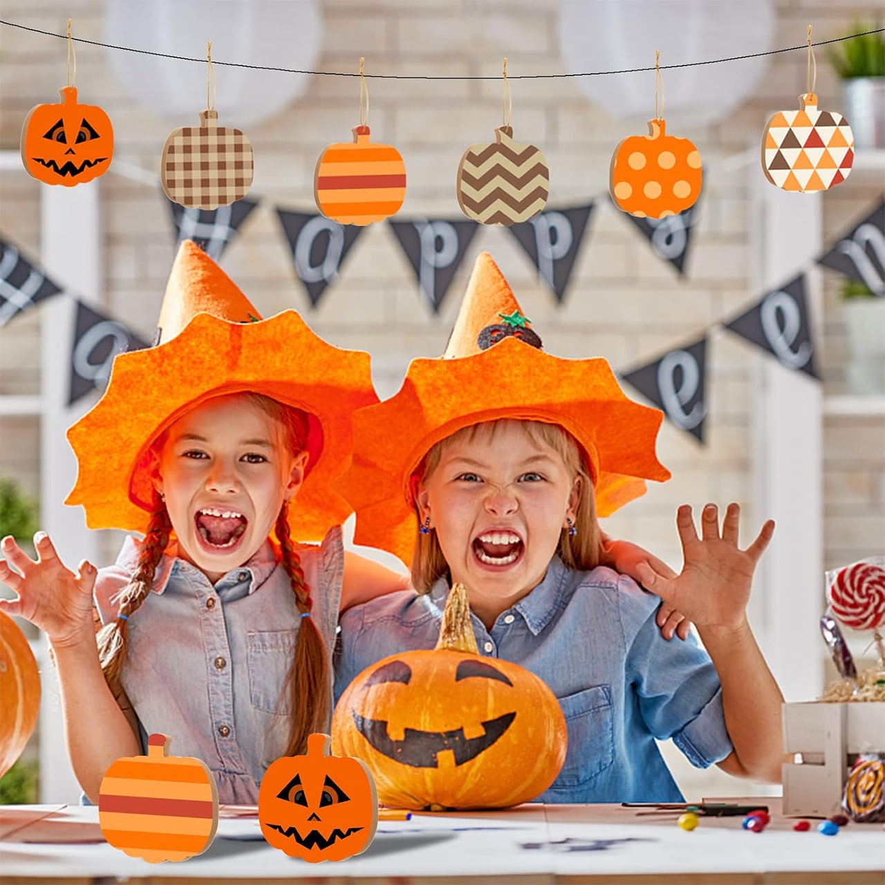 Pumpkins, drewniane płytki w kształcie dyni do stworzenia własnych (10 sztuk) - Image 2