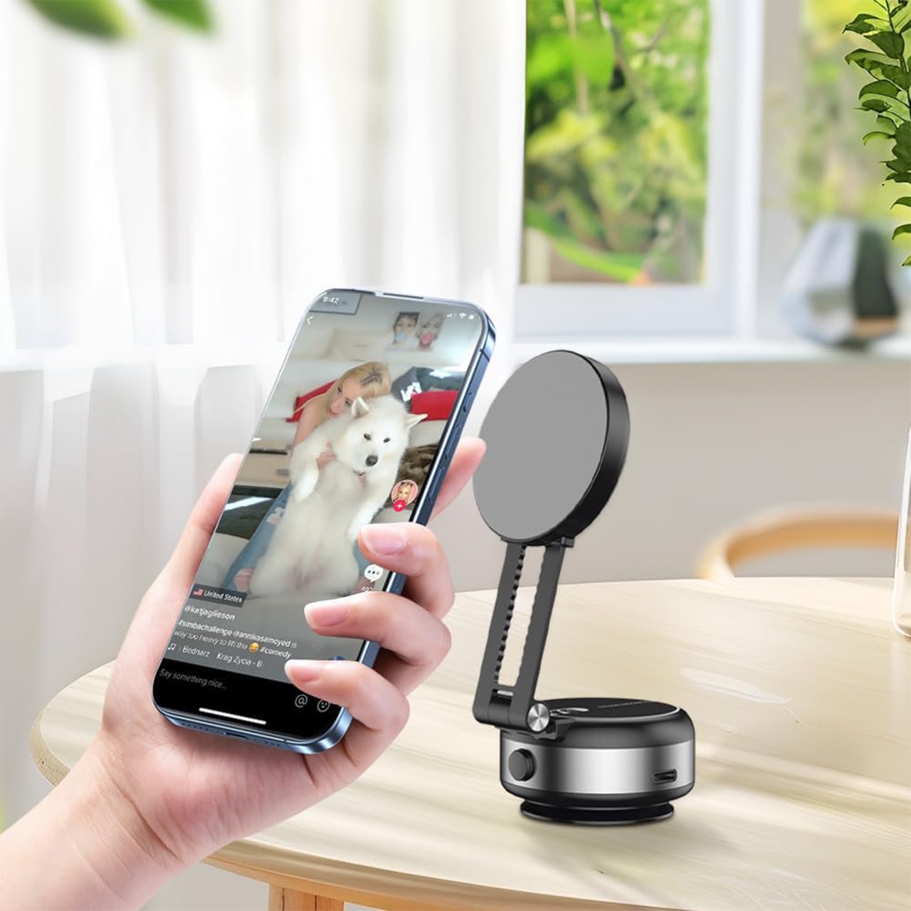 Możesz również przymocować swój telefon do różnych powierzchni magnetycznych za pomocą silnego magnesu.