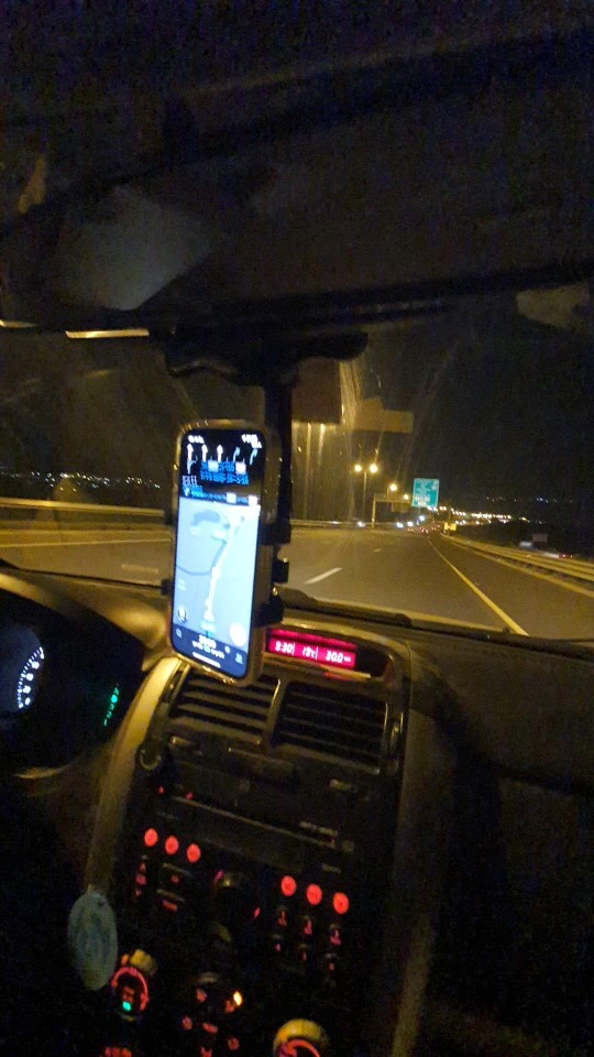 RotatableCarHolder, 360-stopniowy uchwyt na telefon, który można zamontować na lusterku wstecznym - Image 4