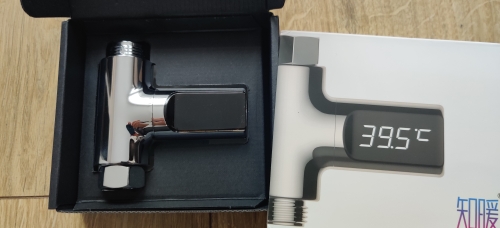 ThermometerShower, termometr do wody, który umieszczasz między wężem a kranem. - Image 10